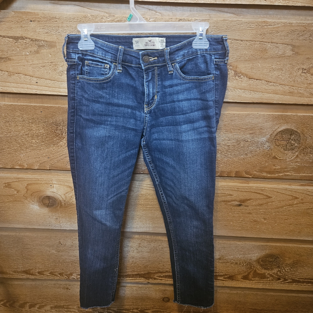 Hollister Women's Dark Blue Skinny Jeans - Picture 3 of 8